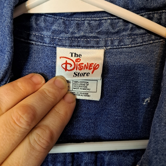 Vintage Disney. Pooh denim vest. Size Large - Picture 7 of 8